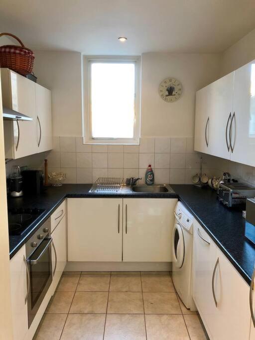 Spacious Apartment In The Heart Of Camden Town Londres Exterior foto
